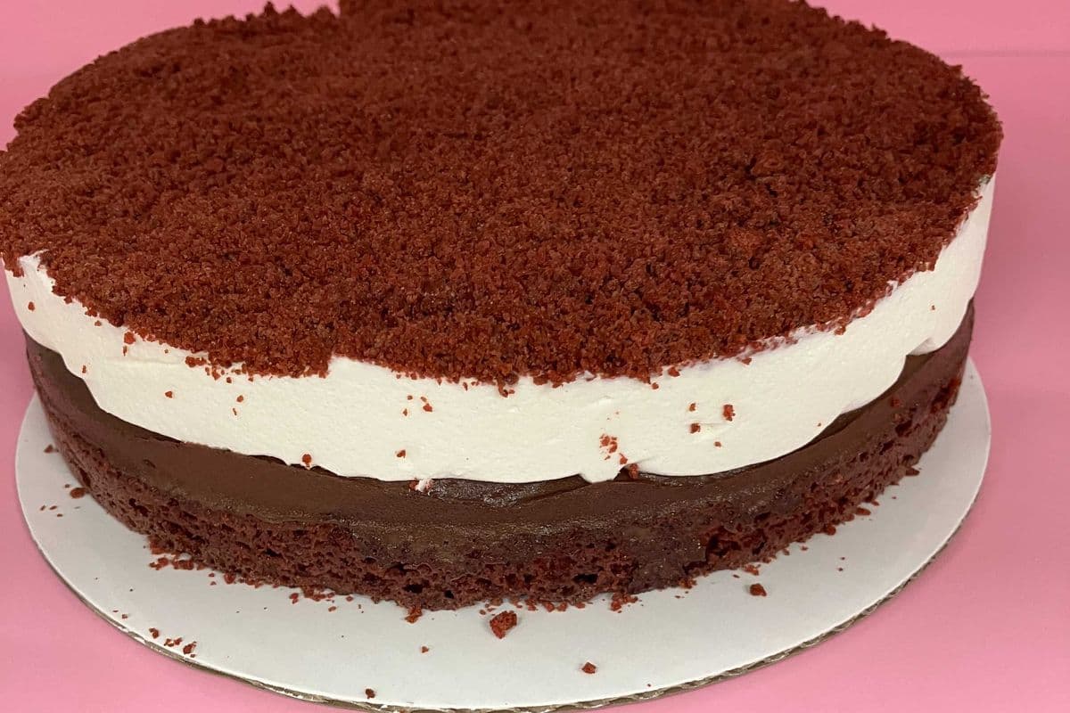 Red Velvet Ice Cream Cake: Whole cake