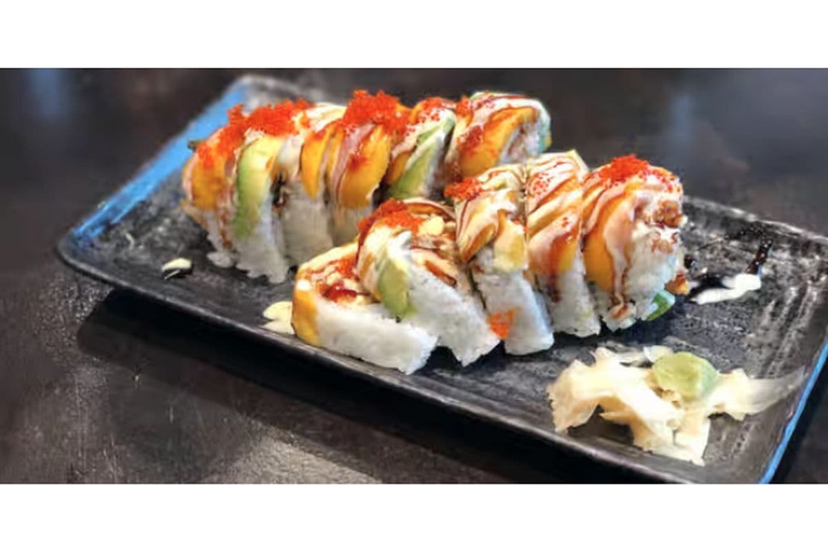 Crispy Mango Roll (10 pcs)