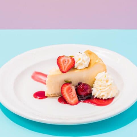 New York Style Strawberry Cheesecake