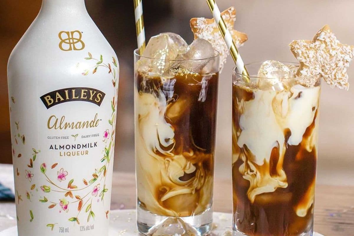 BAILEYS ALMANDE ALMOND (750ML) (1 x 750ML)