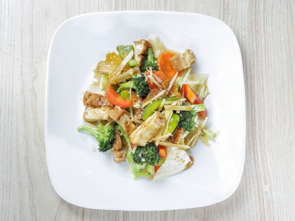 V27. Ginger Stir-fry (Tofu or Veg)