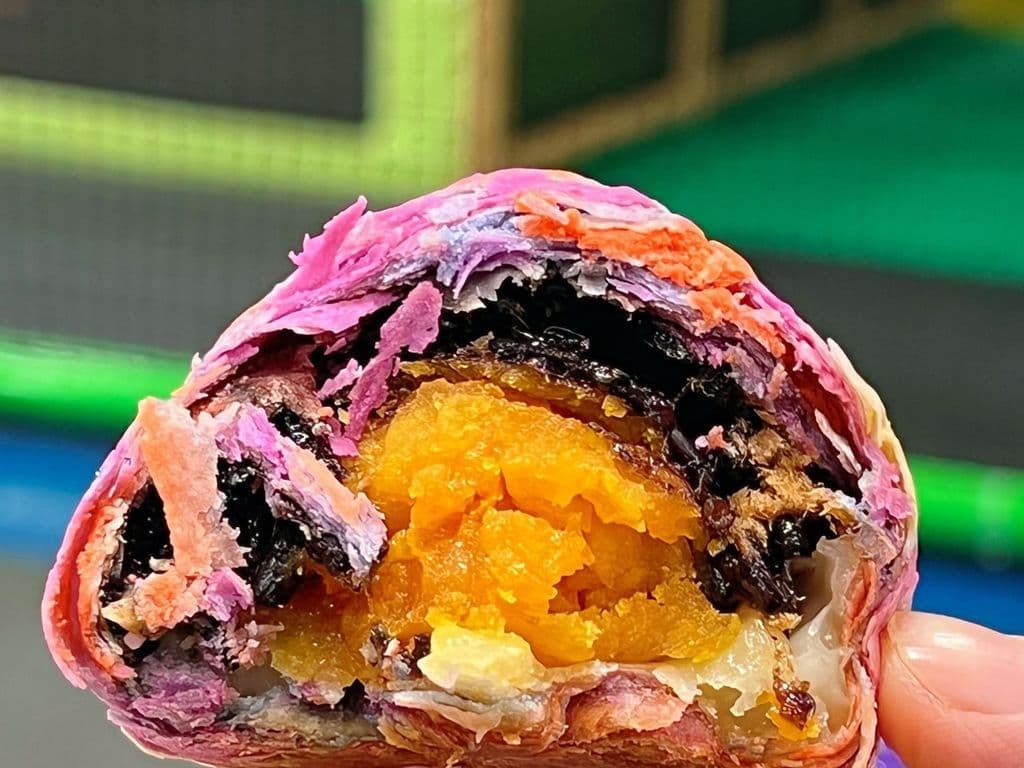 LOCALLY MADE FRESH EGG YOLK PASTRY BLACK STICKY RICE