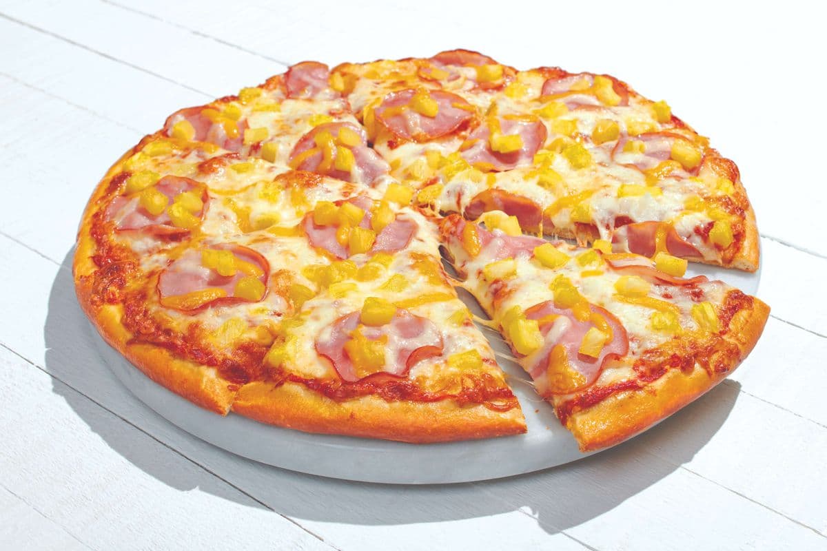 Ham & Pineapple Pizza 