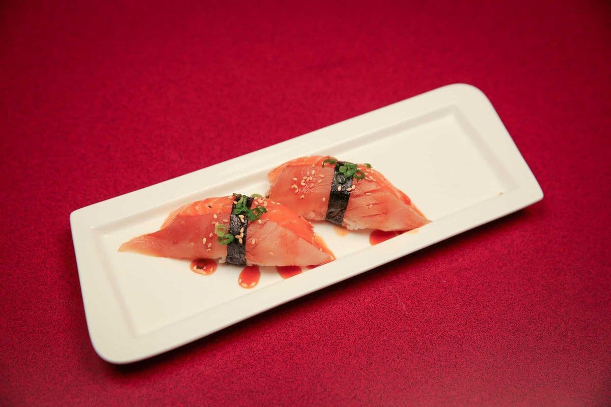 Flame Sushi (2 pcs)