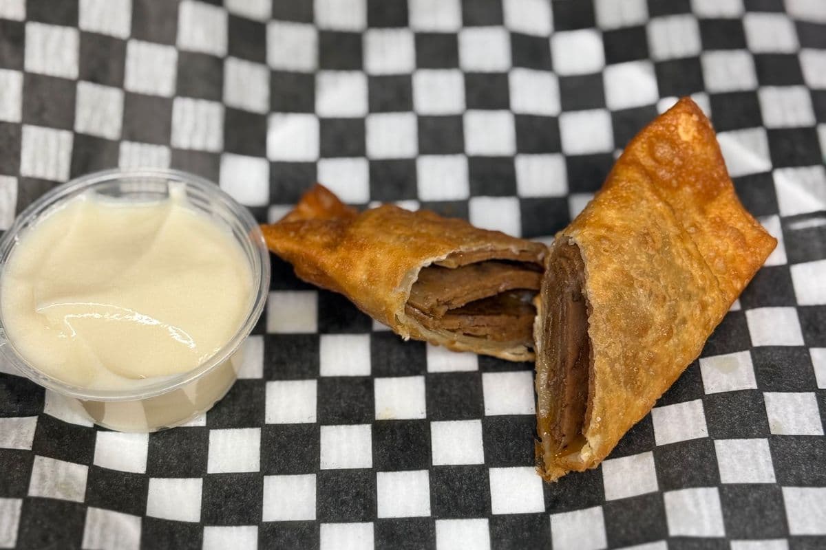 Donair Egg Roll (3)