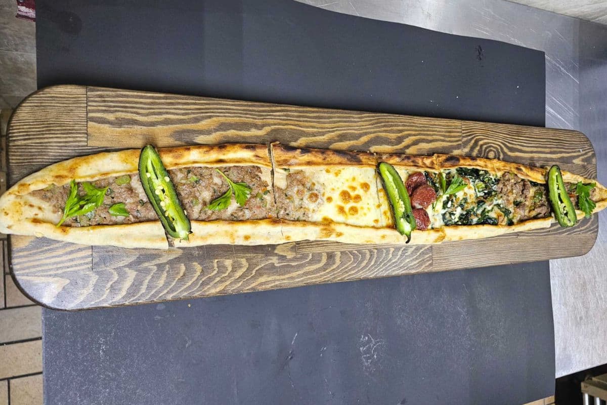 Mixed Pide