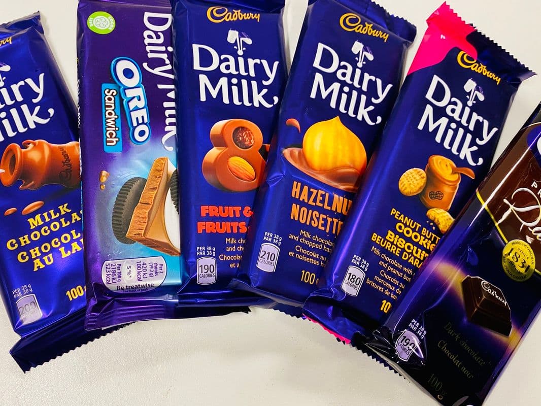 Cadbury Chocolate Bar (100 g)