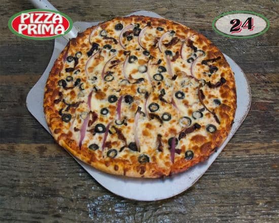 24. Pizza gourmet 10" Rachel / 10" Gourmet Rachel Pizza