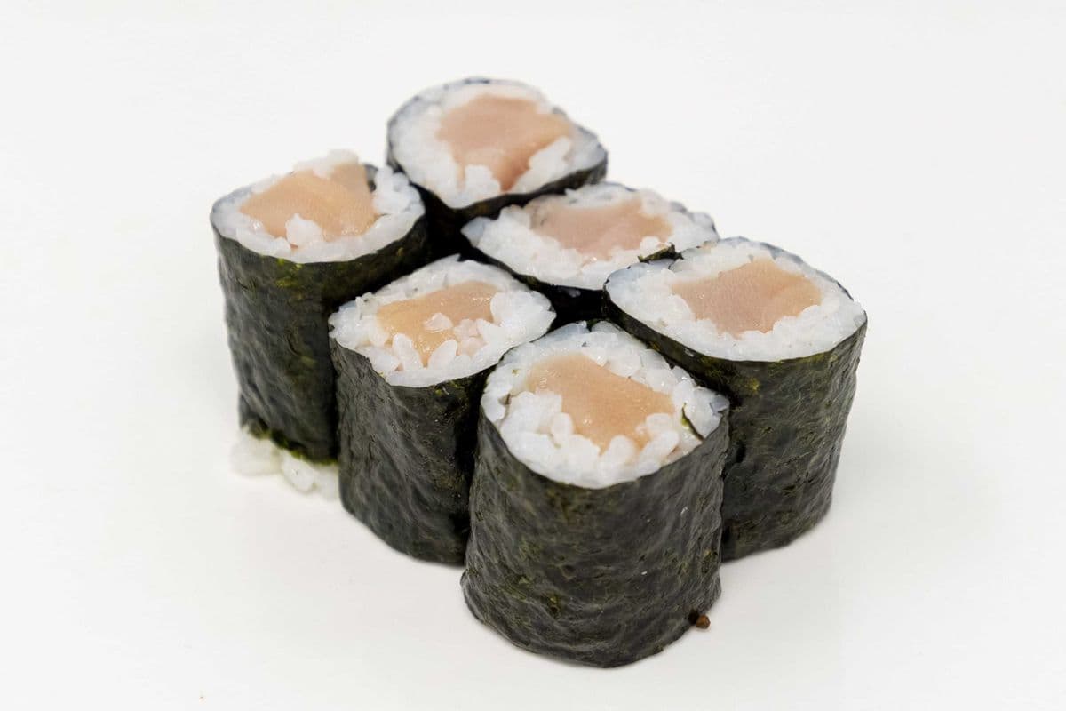 Tuna Maki (6 Pieces)