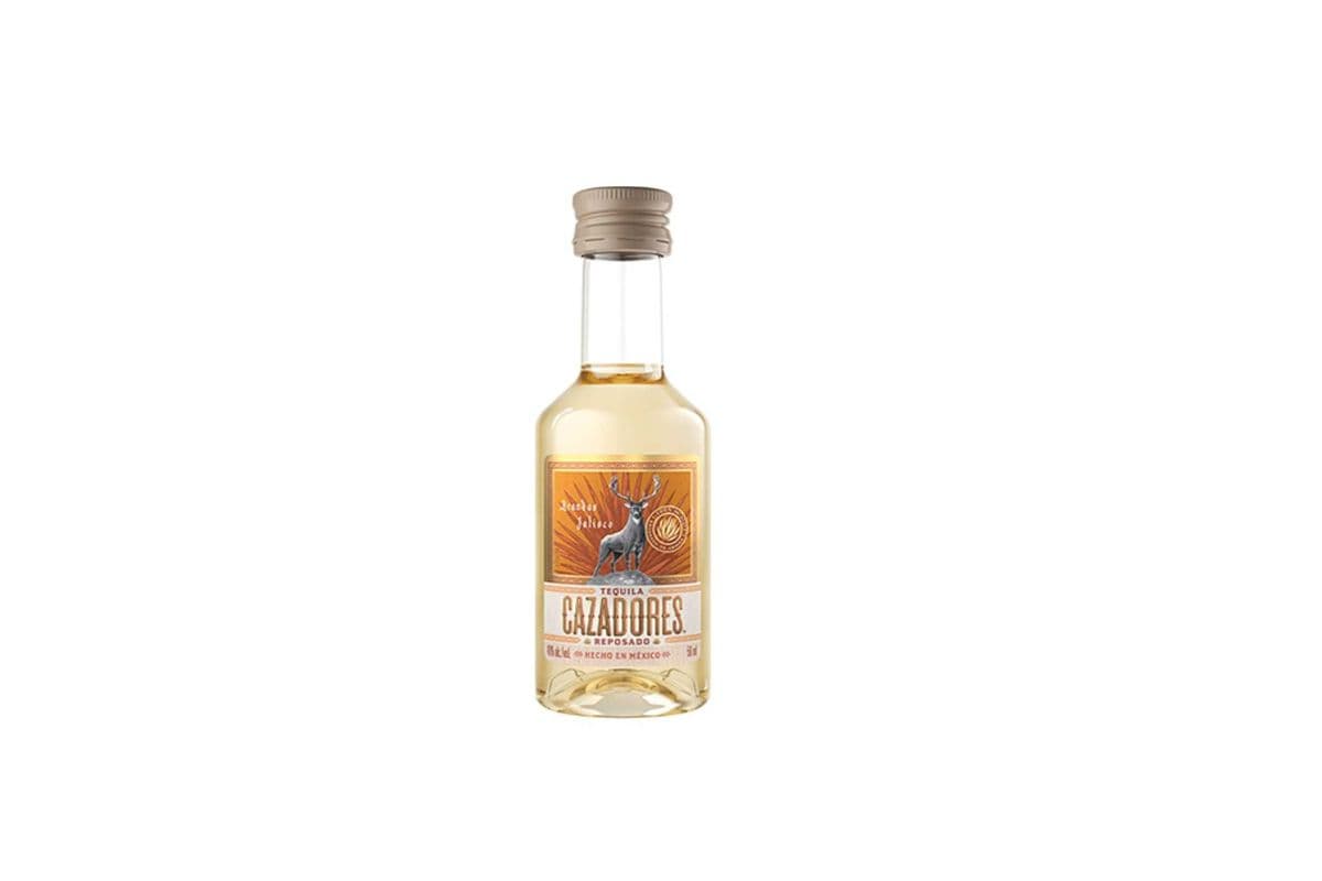 Cazadores Reposado Tequila (1 x 50ml)