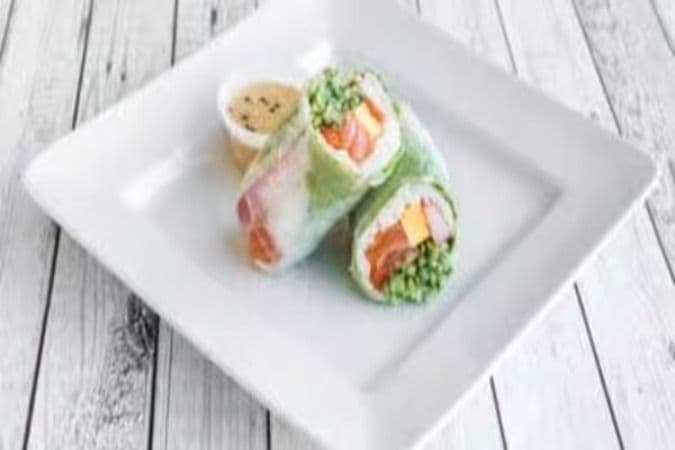  85. Maki de printemps au saumon / Salmon Spring Maki