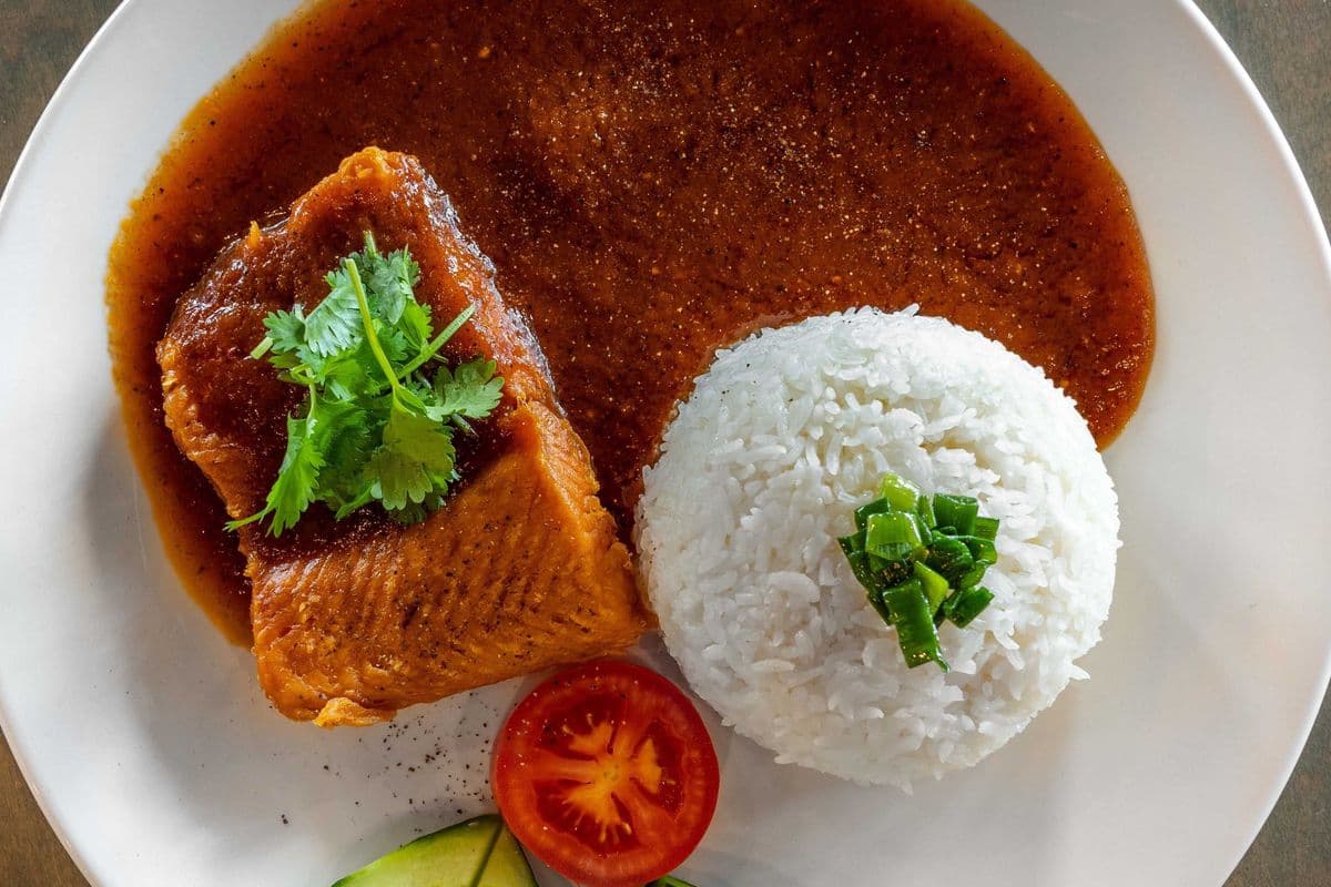 45. Fried salmon w/ sweet and sour sauce on rice