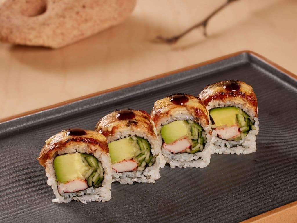 Torched Eel Roll (8pcs)