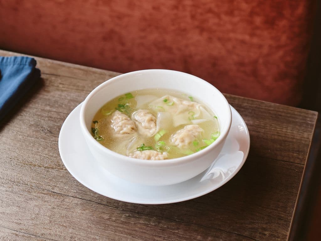 K15 - Wonton Soup (Soup Hoành Thánh)
