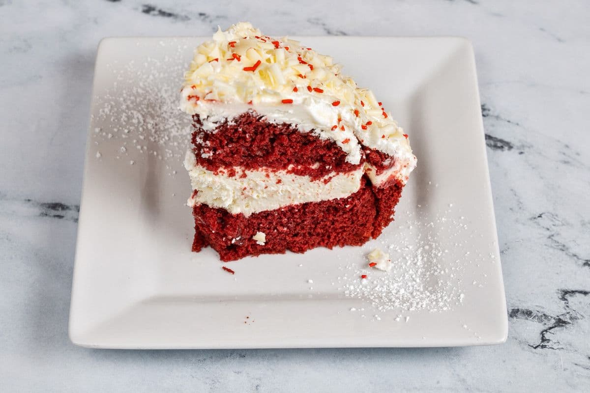 Velours Rouge Fromage / Red Velvet Cheese