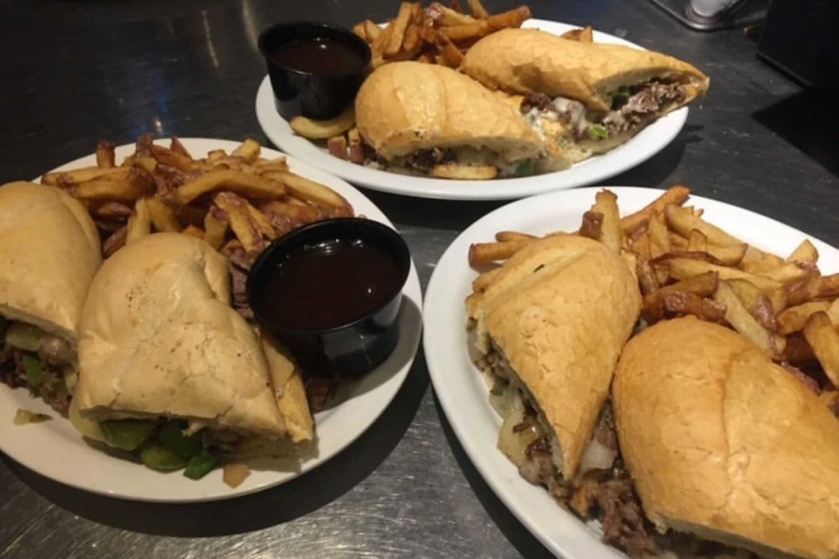 Philly Cheese Steak Sandwich (5 oz)