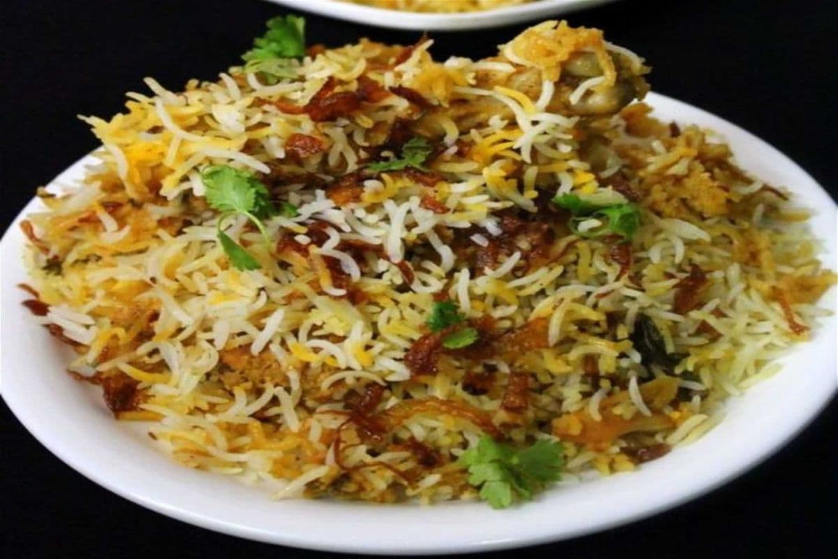 35. Chicken Biryani