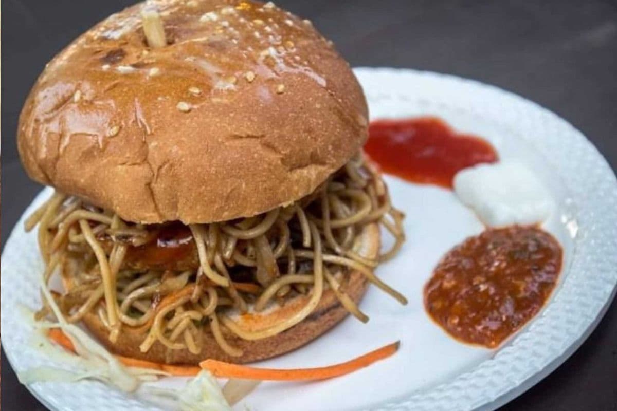 Aloo Tikki Burger