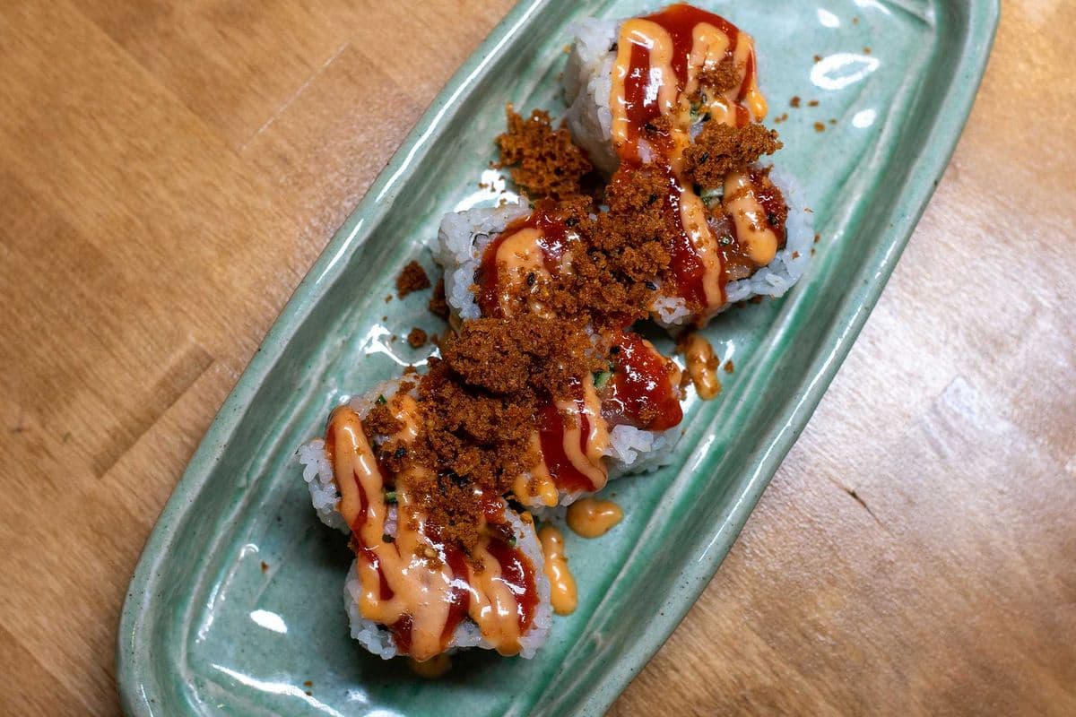 Spicy Salmon Crunch Roll