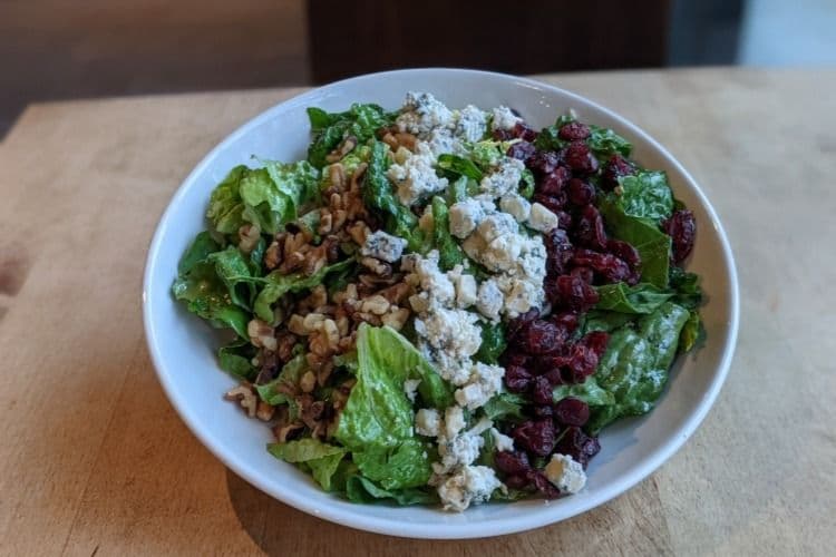 Gorgonzola Walnut Salad