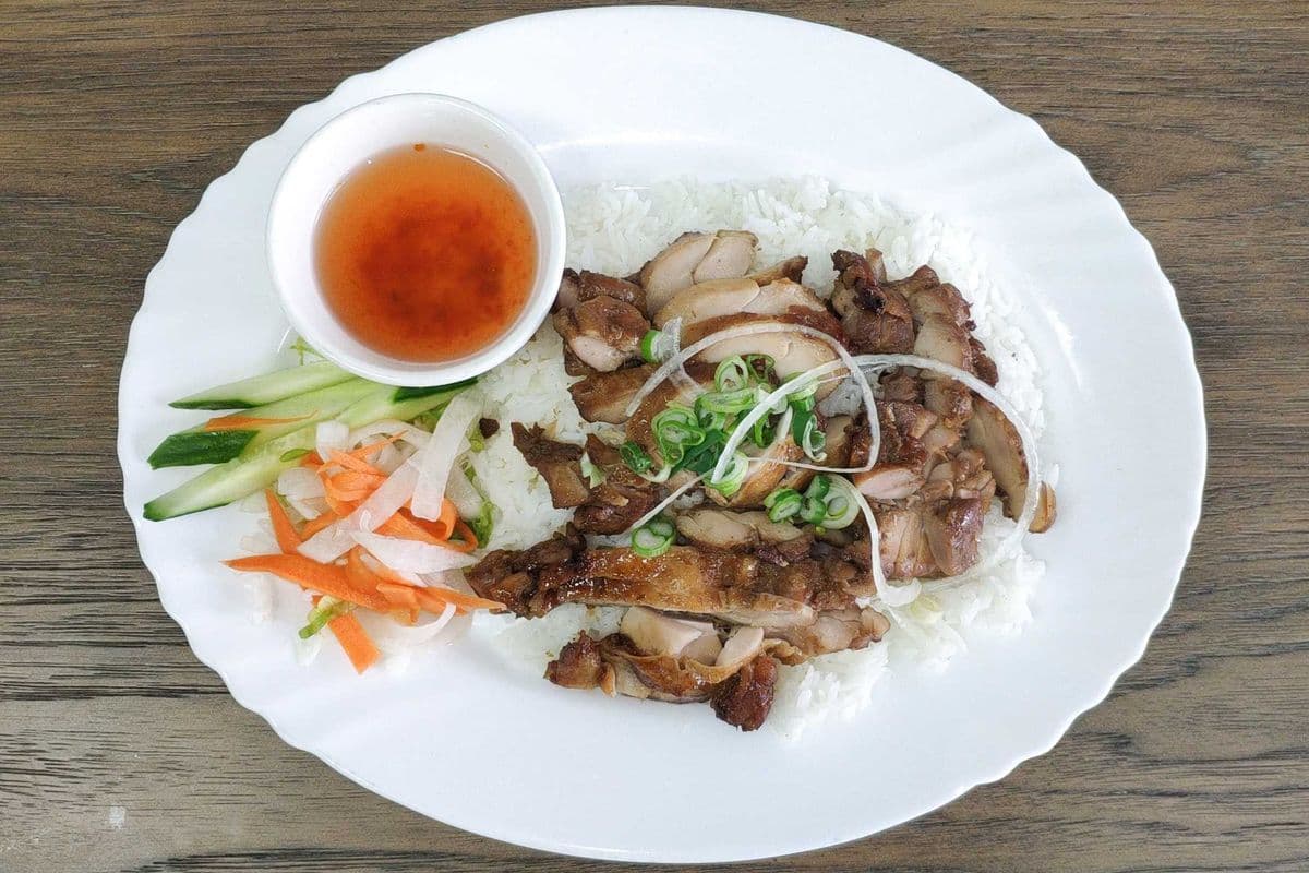 D2. Lemongrass Chicken on Rice