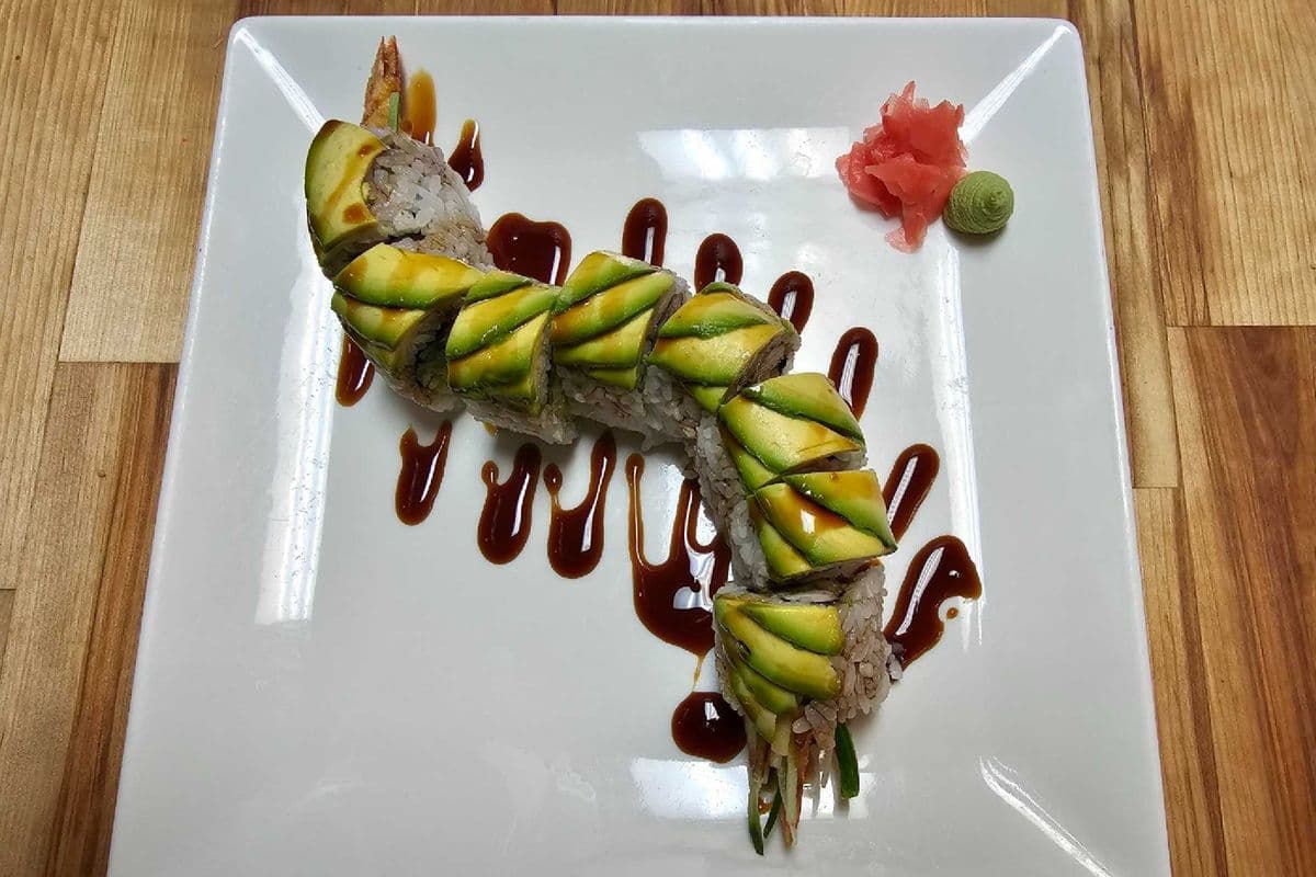 P9. Green Dragon Roll