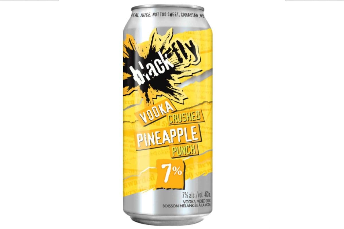 Black Fly Crushed Pineapple (1 x 473 ml)