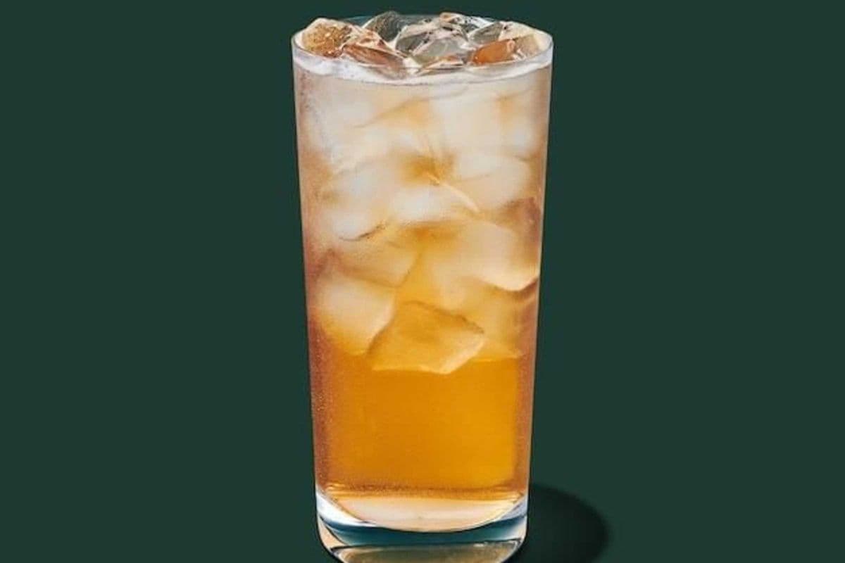 Iced Passion Green Tea 冰百香果绿茶 (20oz)