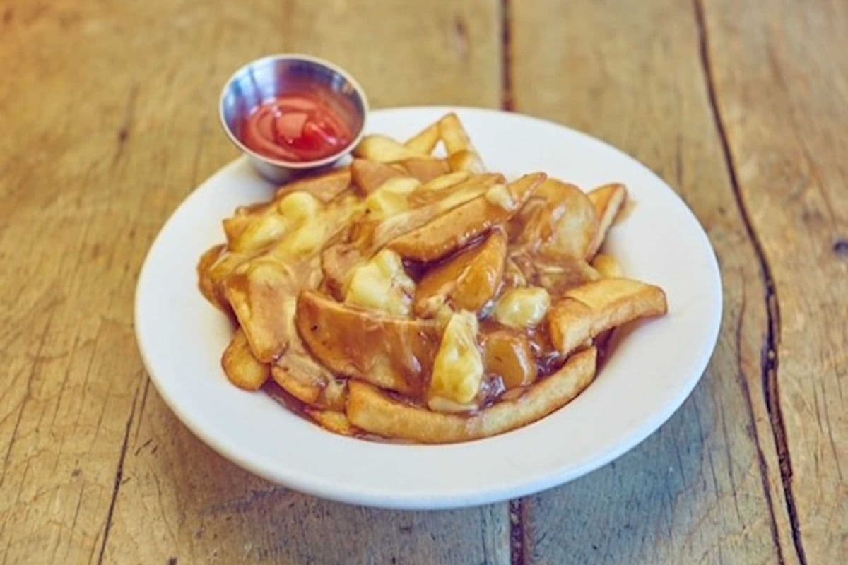 7 West Poutine