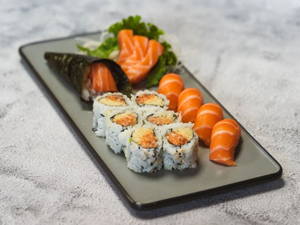 C07 Salmon Lover (14pcs)