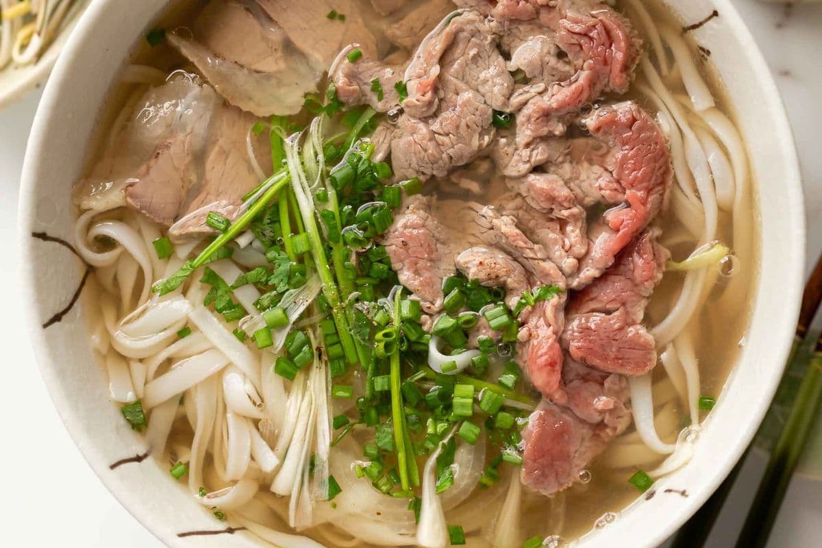 31. Rare Beef, Brisket, Tendon Noodle Soup - Phở Tái, Nạm, Gân