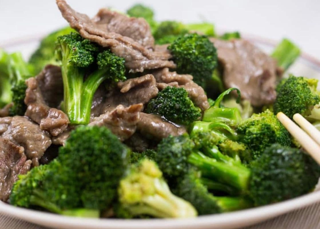 Sliced Beef with Broccoli