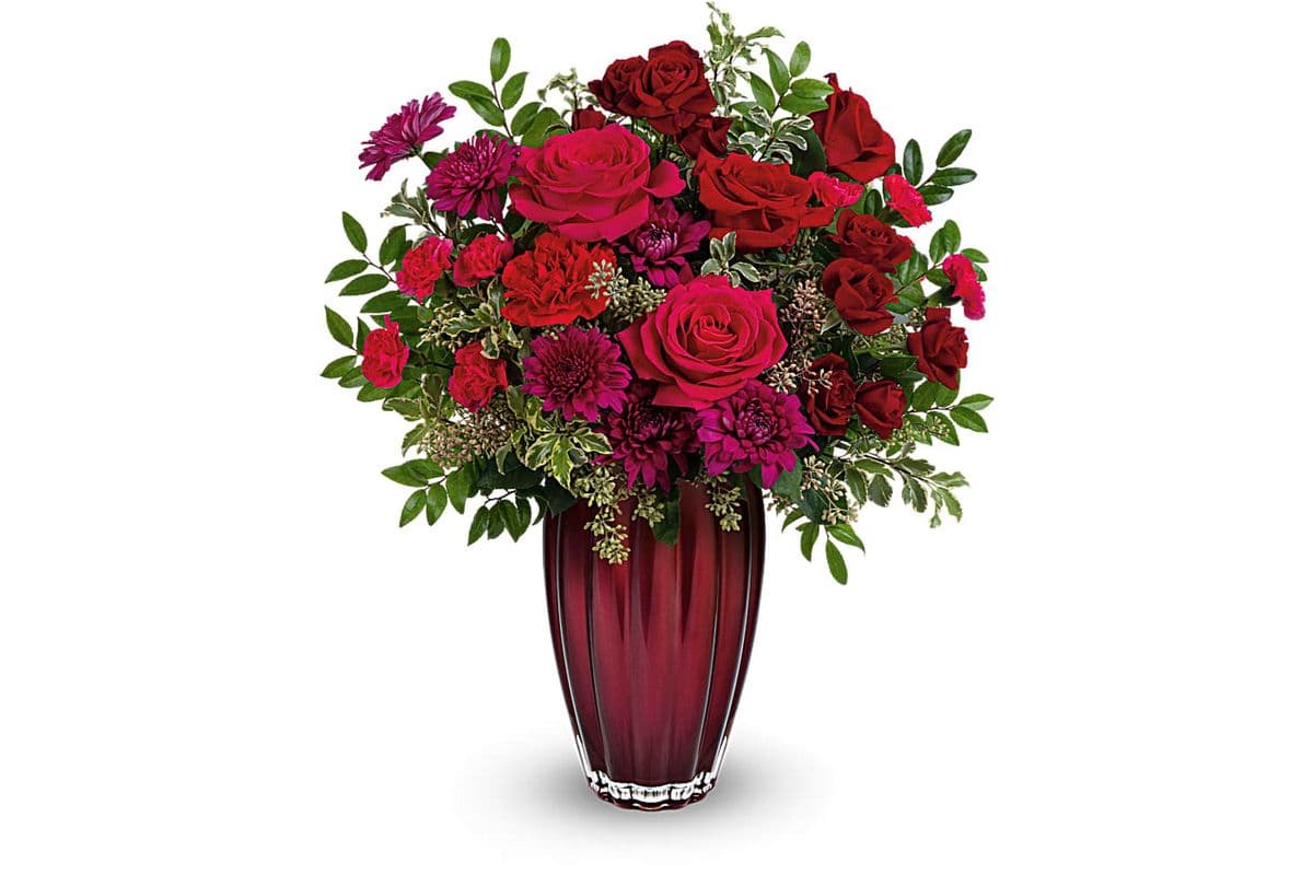 Teleflora's Modern Lovely Bouquet