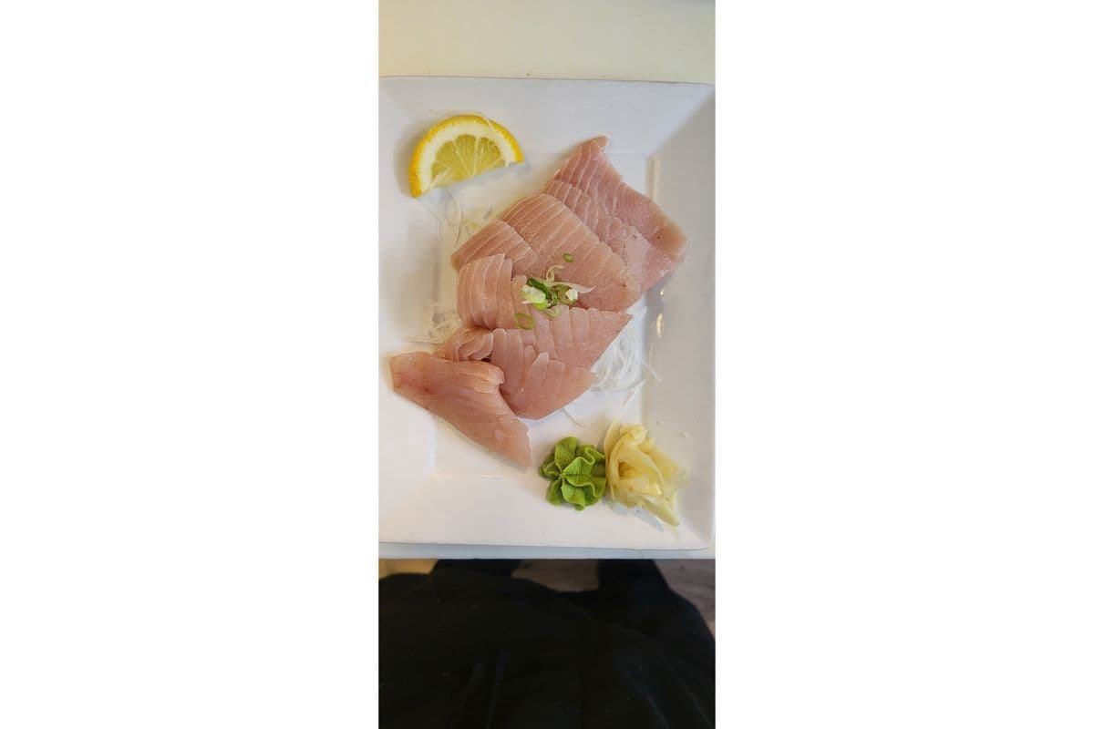 Toro Sashimi (7 pcs)