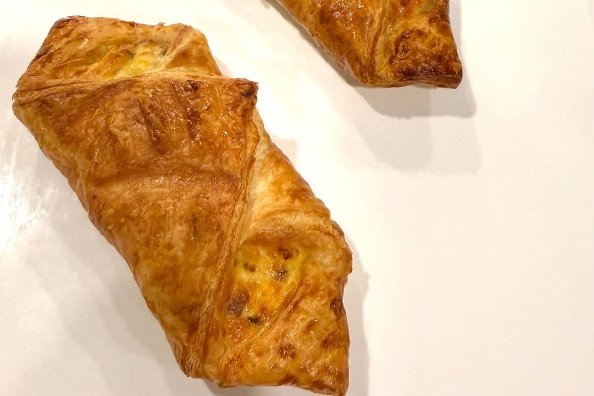 Croissant Bacon & Egg