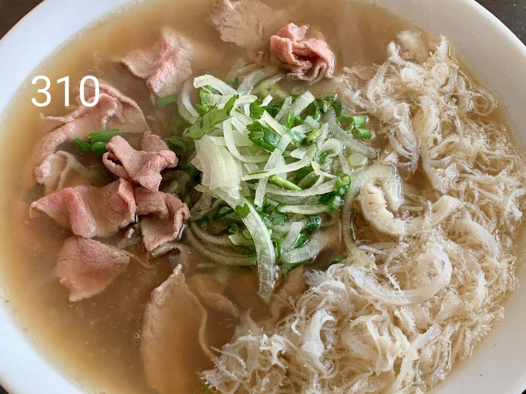 310. Pho Tai Sach