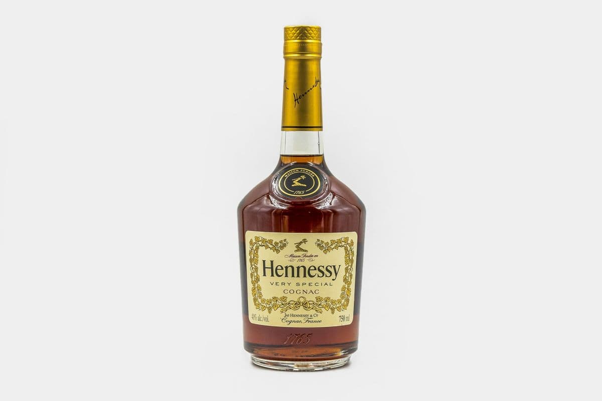 Hennessy Cognac VS (1 x 750ML)