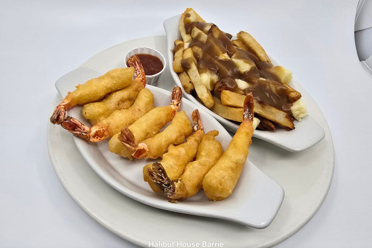 Black Tiger Shrimp (8 pcs) and Poutine
