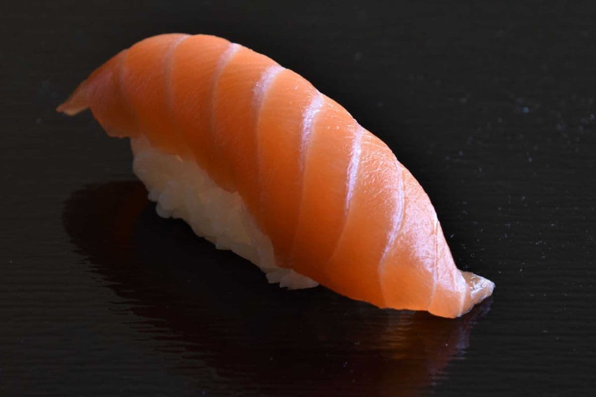 Salmon (Sake) Nigiri
