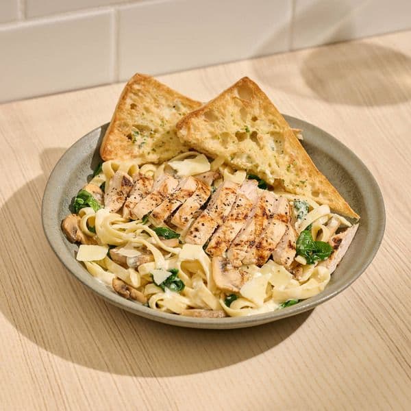 Spinach & Mushroom Fettuccine Alfredo