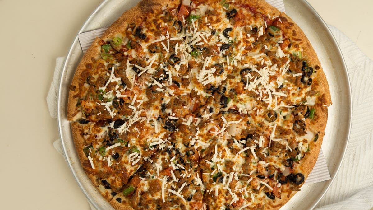 Medium Greek Special Pizza