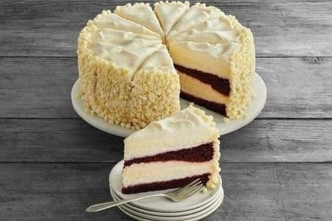 Red Velvet Cheesecake
