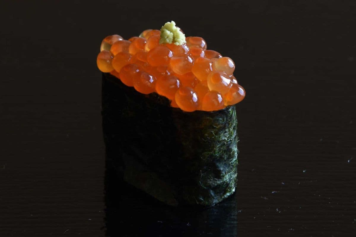 Ikura Gunkan Sushi