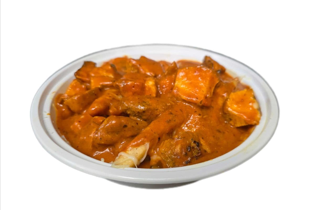 Butter Chicken Poutine