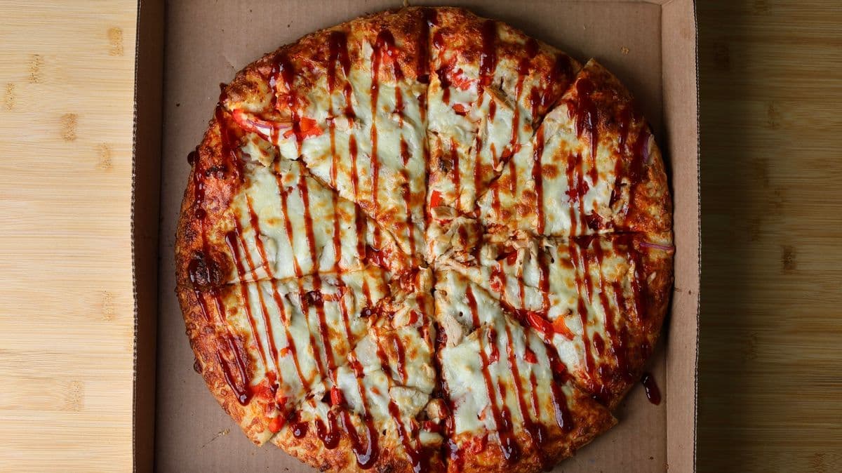 13" BBQ Grill Pizza