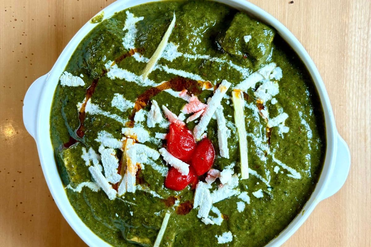 PALAK PANEER [ popular ]