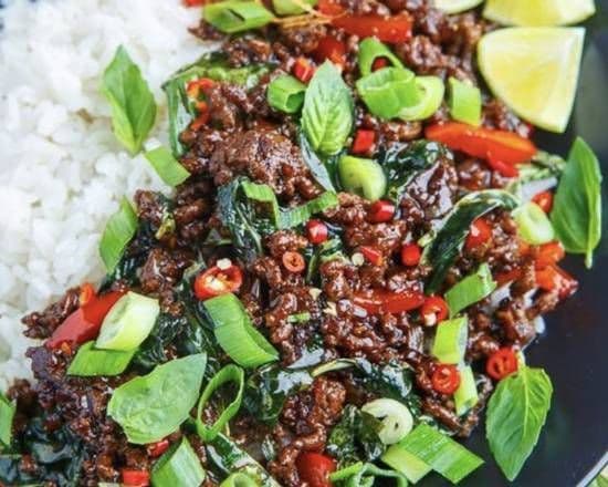 Basil Beef (Nuer Phad Kraphao)