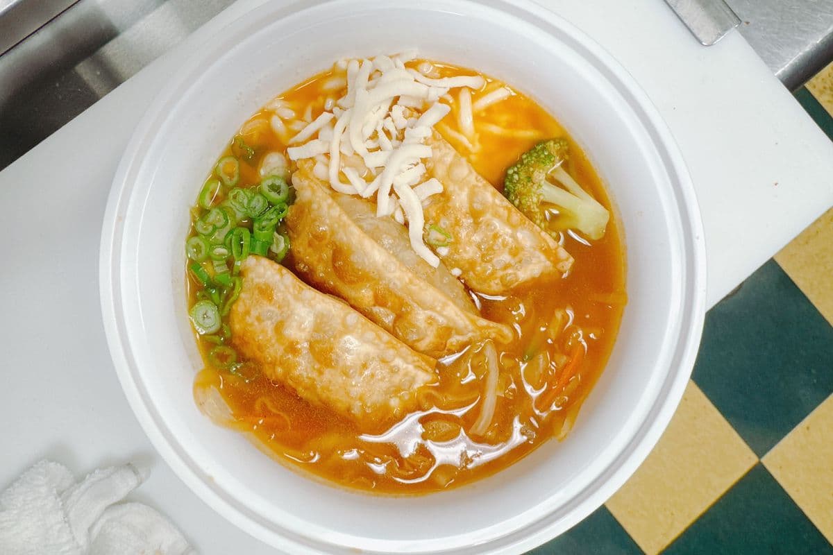 Deep-Fried Dumpling (3 pcs) Ramen
