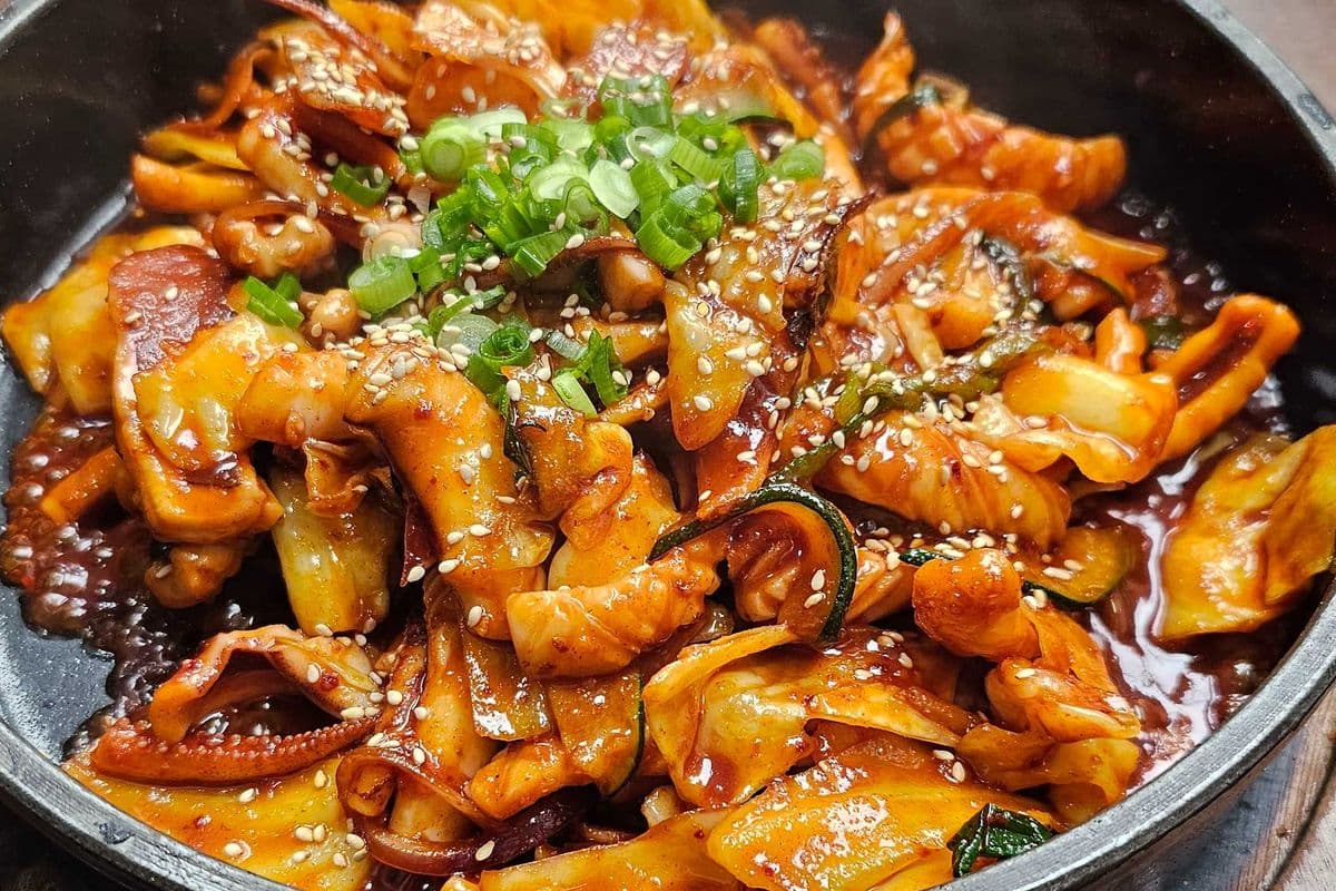D4. Stir-Fried Squid
