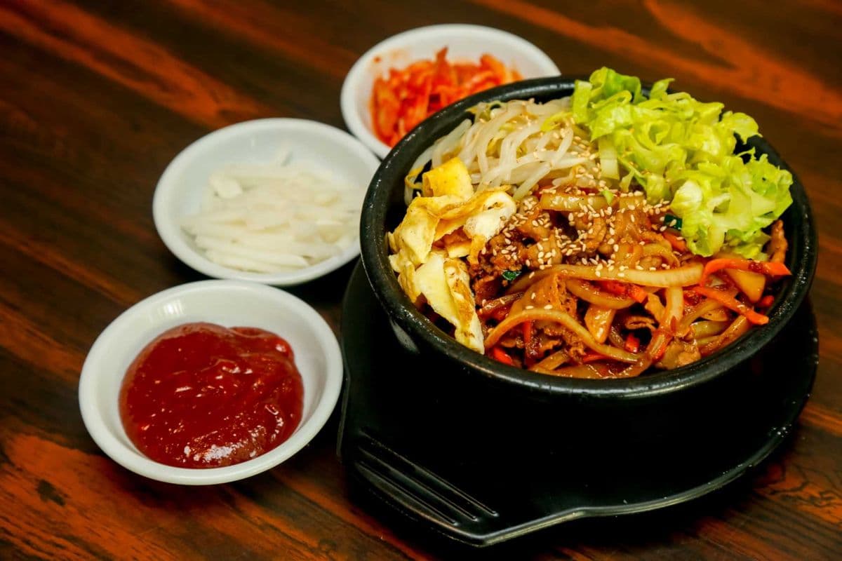 Dolsot Bibimbap